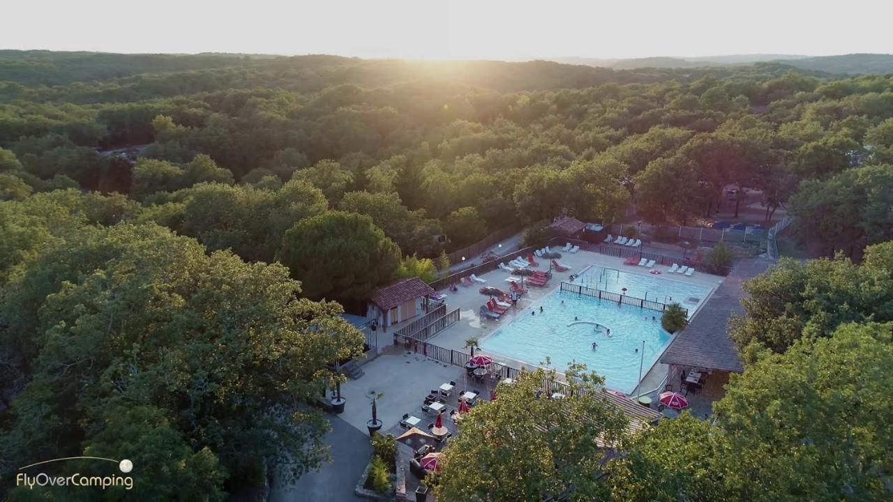 فندق Camping Les Reflets Du Quercy Crayssac المظهر الخارجي الصورة