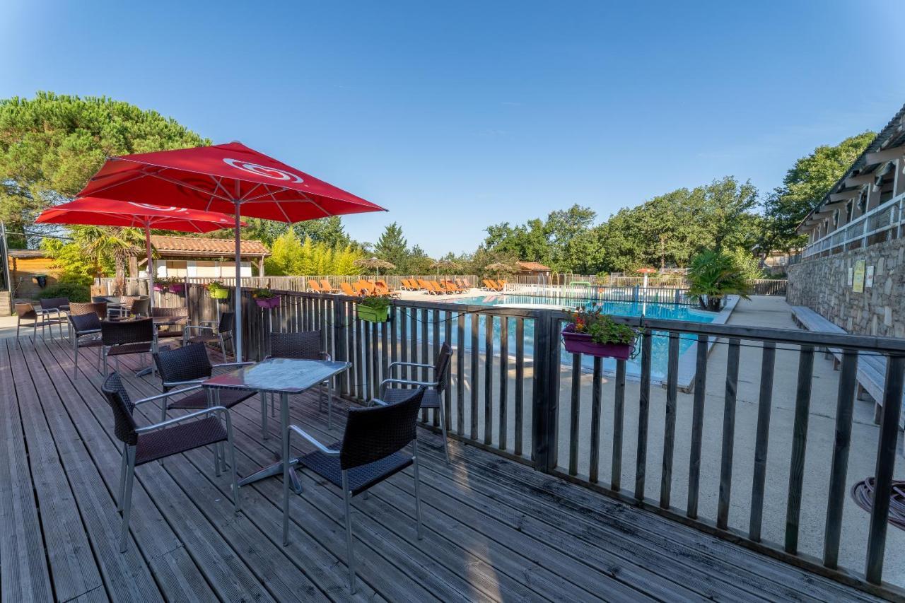 فندق Camping Les Reflets Du Quercy Crayssac المظهر الخارجي الصورة