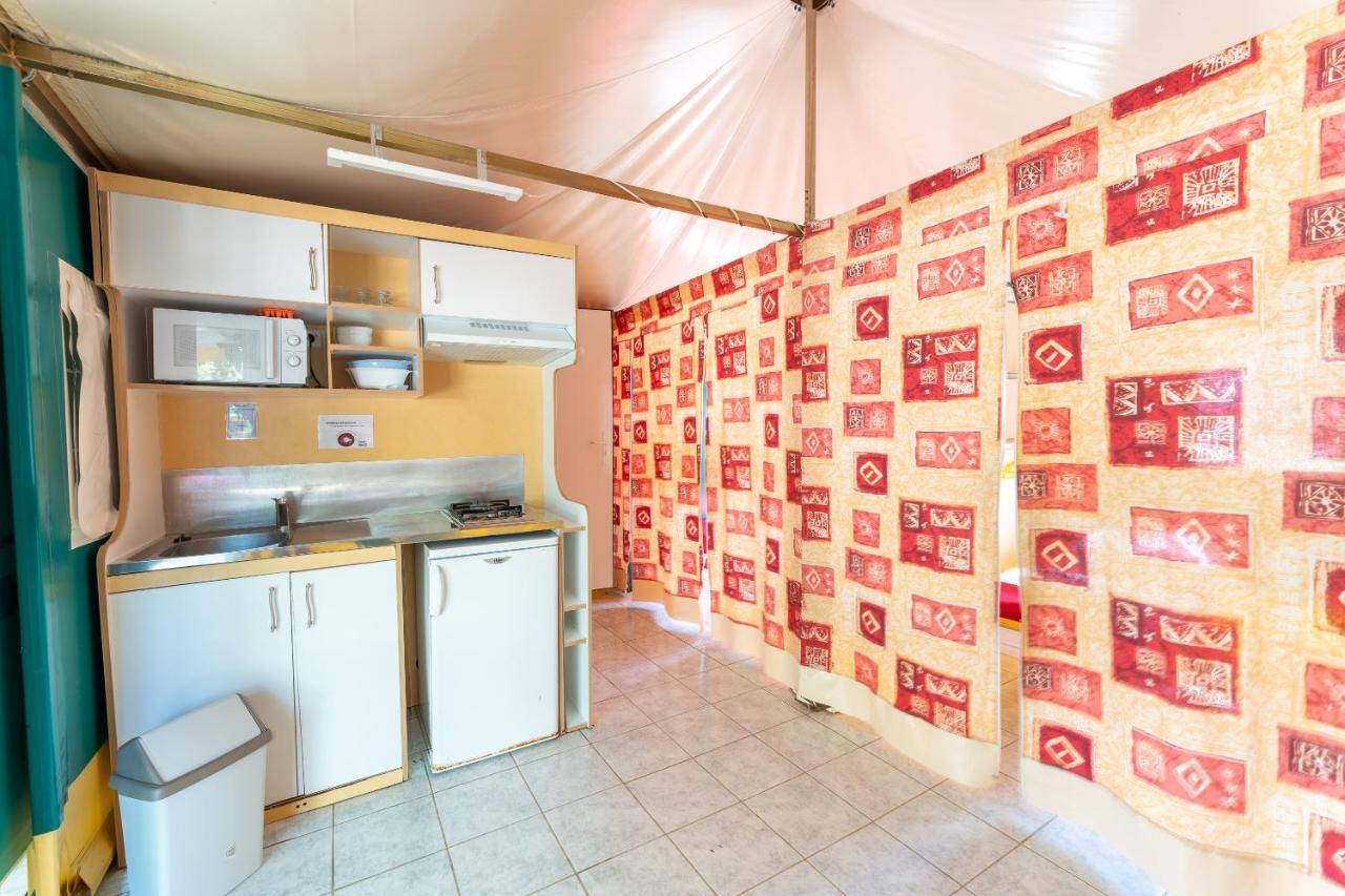 فندق Camping Les Reflets Du Quercy Crayssac المظهر الخارجي الصورة