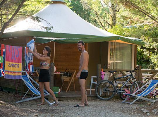 فندق Camping Les Reflets Du Quercy Crayssac المظهر الخارجي الصورة